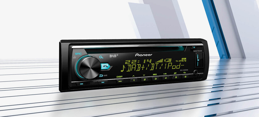 Ricevitori per auto di alta qualità - FM, DAB +, CD e Smartphone Audio